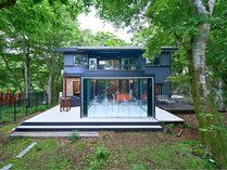 �X�C�[�g���B���@������Ό�Kunsthaus�̊O�ώʐ^