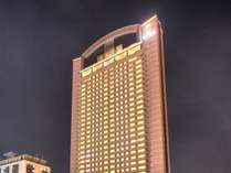 ホテル京阪 ユニバーサル・タワーの外観写真