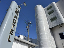 Z HOTEL̎{ݎʐ^1