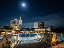 四季の湯温泉　ホテルヘリテイジ　首都圏最大級の混浴露天温泉の施設写真1