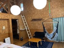 ���]�[�g�C���Еi�̎{�ݎʐ^3