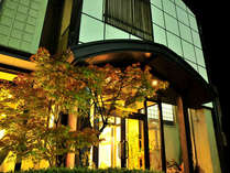 長湯温泉　上野屋旅館の外観写真