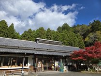 ������L�����v�t�B�[���h�̎{�ݎʐ^3