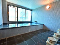 �{�̏h�@��������̎{�ݎʐ^2