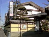 徳寿司旅館の外観写真
