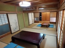 �Q�X�g�n�E�X���}�`�̎{�ݎʐ^3