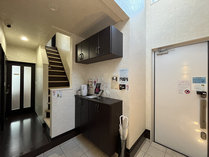 �I�ɚ����@���V�l�ق̎{�ݎʐ^3