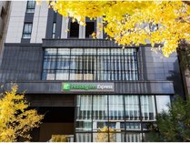 �z���f�C�E�C�� �G�N�X�v���X���V�e�B�Z���^�[�䓰�� by IHG�̊O�ώʐ^