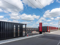 HOTEL R9 The Yard }Ԃ̎{ݎʐ^1