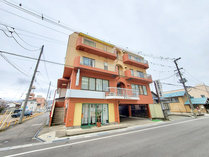 �T�����C �V�e�B �C�� �M�v���̊O�ώʐ^