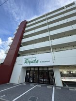 CONDMINIUM HOTEL Riyuka in KADENÅOώʐ^
