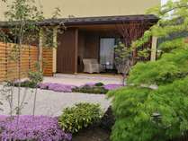 �Ԃ̏h�@���x�m�̎{�ݎʐ^3