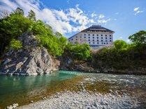 ������ �������]�[�g �T�̈�z�e�� �~(25�N4�����j���[�A��)�̎ʐ^