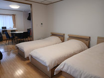 YB�@Resort�@USAKINO�̎{�ݎʐ^2