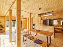 SHELTER.�N�Â̎{�ݎʐ^2