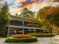 ���W�[�i���]�[�g�x�m�@Suites & Spa�̊O�ώʐ^