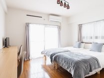 �O�����f�G�X�V�_�̎{�ݎʐ^3