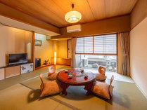 ���ف@����{�̎{�ݎʐ^2