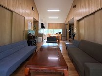 �y���V�����@�J����̎{�ݎʐ^3
