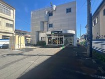 ホテルテトラ本八戸の外観写真
