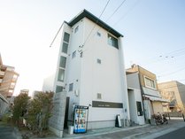 �j���������L���@�o���������@�`���������̊O�ώʐ^