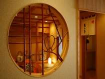 ȁ@Ԓgi͂Ȃ̂j̎{ݎʐ^3