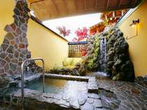11種類の貸切露天風呂　水上高原/奥利根温泉　ホテルサンバードの施設写真3