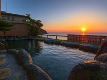 伊豆大島を正面に臨む眺望絶佳の宿 熱川館の施設写真2