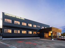 �X�y�[�X�|�[�g�z�e���啪�̊O�ώʐ^