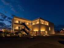 KAMOME SLOW HOTEL THE COMPACT�̎{�ݎʐ^3