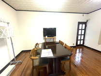 �I�[�V��������@�炭���̏h�̎{�ݎʐ^2