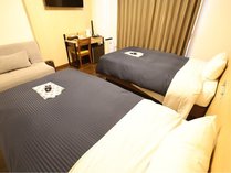 �z�e���Z���`�����[�{��̎{�ݎʐ^2