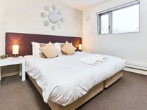 �j�Z�R�Z���g�����@�R���h�~�j�A���̎{�ݎʐ^3