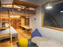 Lady Blue�ɓ����̎{�ݎʐ^3