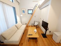 Neighbor�fs Hotel �ܓ��s�R�C���ʂ�̎{�ݎʐ^3