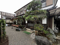 ���h�@�����G��̊O�ώʐ^