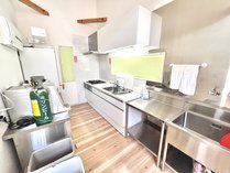 �R�e�[�W��܂���̎{�ݎʐ^2