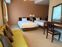 �Ó슙�q�N���X�^���z�e���̎{�ݎʐ^2