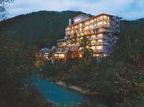 �g�˂�܂Ȃ��̊O�ώʐ^