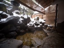 �S�N�̔������Ƌɏ�̑ݐؘI�V���C�@���ّ���̎ʐ^