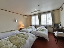 �z�e���@�����u�������n�̎{�ݎʐ^3