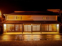 ���h�@�����@�ޗǌܞ��V���̊O�ώʐ^