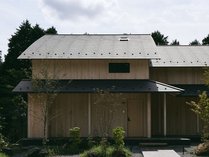 GEOSPOT MOTOHAKONE C�̊O�ώʐ^