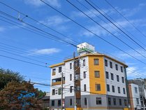 ��Co-living�@�����T�e���C�g�̊O�ώʐ^