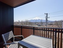 Mt.Fuji Resort Club Theater�̎{�ݎʐ^2