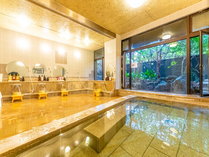 ���u�}�b�N�X���]�[�g�郖��C�݂̎{�ݎʐ^2