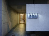 �l�������V���̊O�ώʐ^