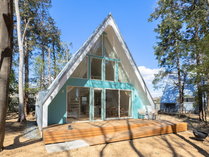 ALOHA GLAMPING RESORT SAKAI�̊O�ώʐ^