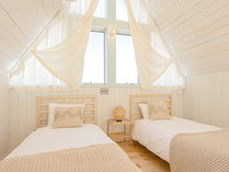 ALOHA GLAMPING RESORT SAKAI�̎{�ݎʐ^2