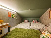 ����C���ӂ��e���X�̎{�ݎʐ^2